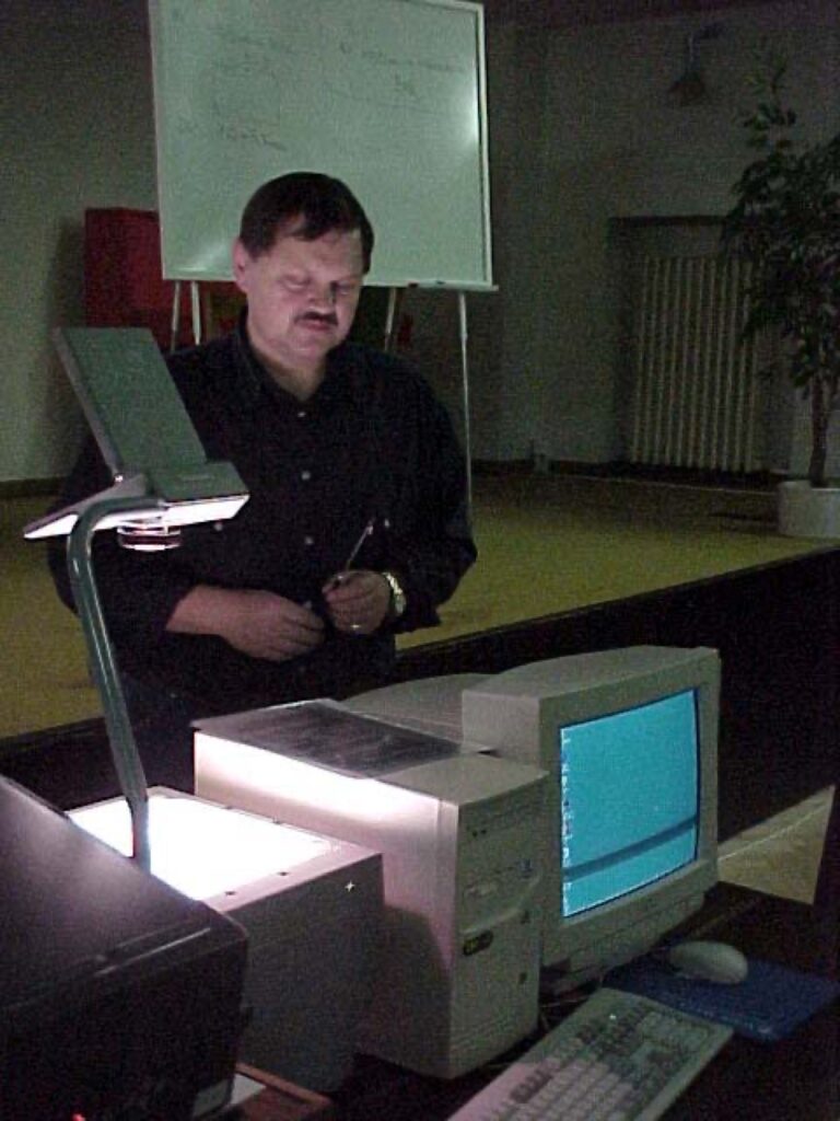 Seminář elektroniky